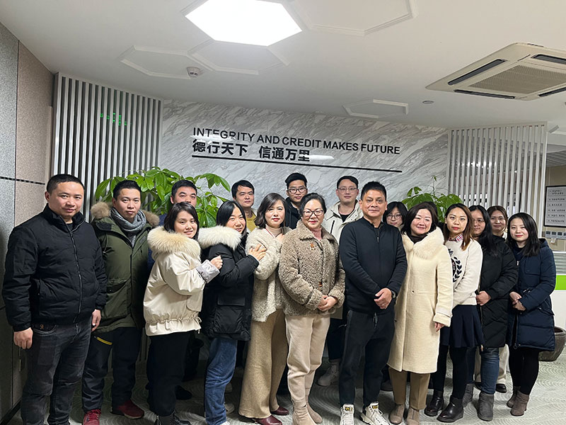 武汉雅龙建筑装饰工程有限公司